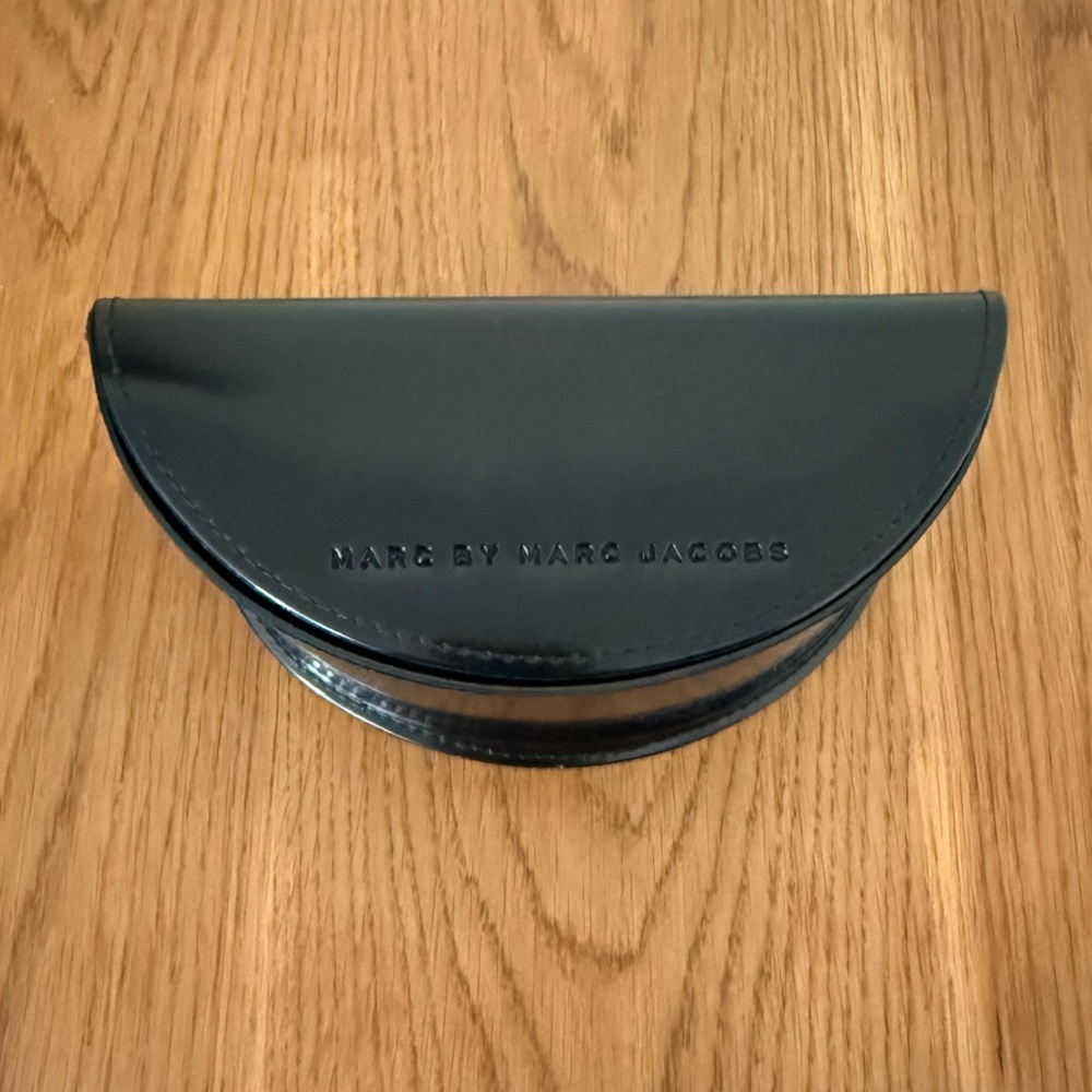 Marc by Marc Jacobs Sunglasses Case